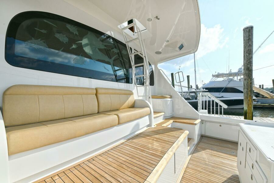 ON THE EDGE 80ft Viking Yacht For Sale