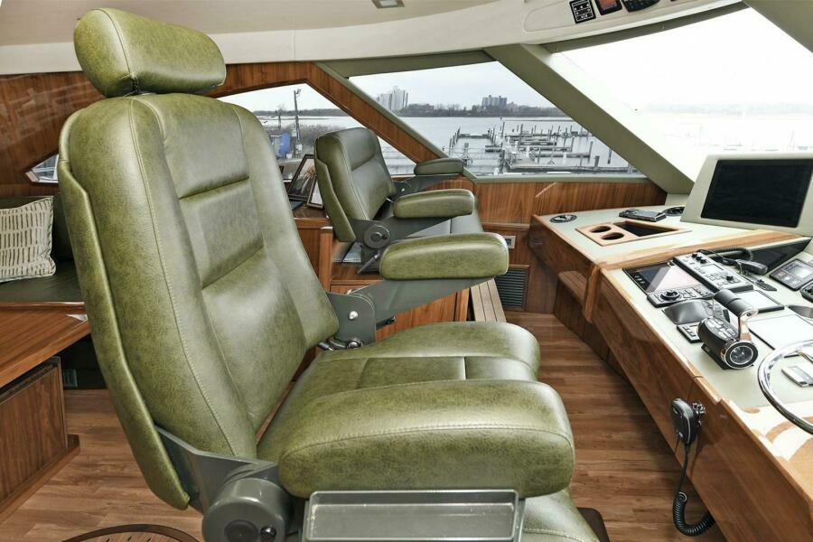 ON THE EDGE 80ft Viking Yacht For Sale
