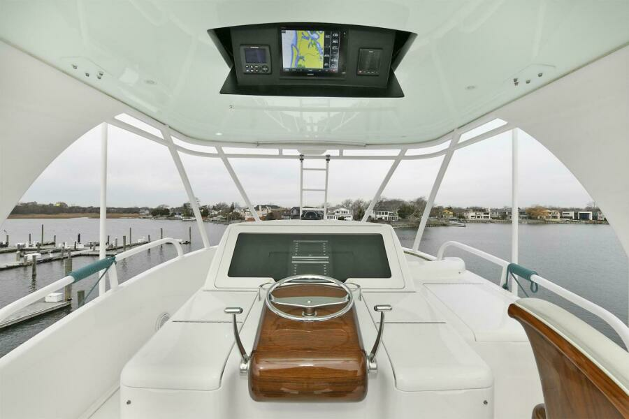 ON THE EDGE 80ft Viking Yacht For Sale