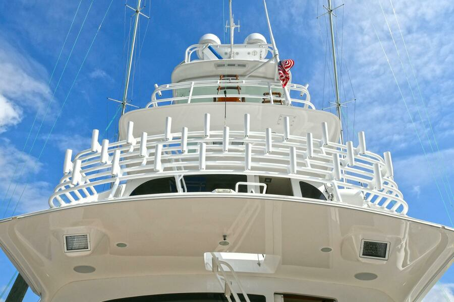 ON THE EDGE 80ft Viking Yacht For Sale
