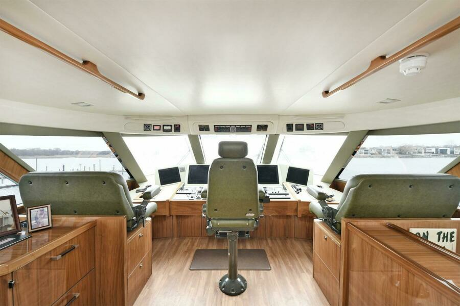 ON THE EDGE 80ft Viking Yacht For Sale