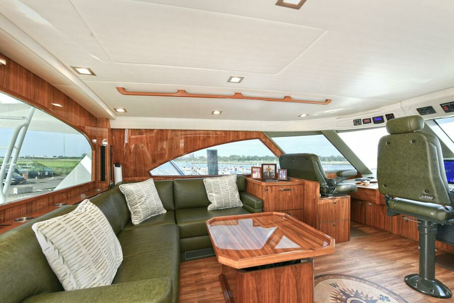 ON THE EDGE 80ft Viking Yacht For Sale