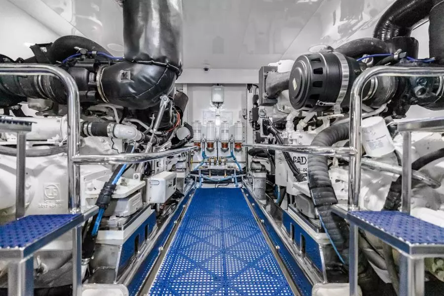 JOURNEY 72ft Ocean Alexander Yacht For Sale