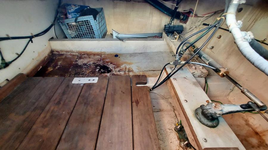 1980 Prairie Boat Works Trawler