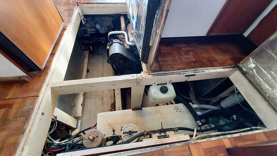 1980 Prairie Boat Works Trawler