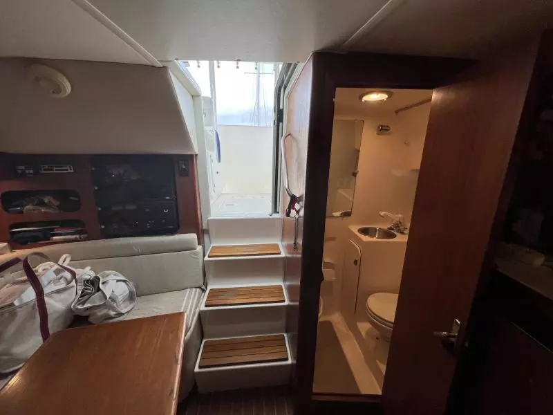 2000 Tiara Yachts 3100 Open