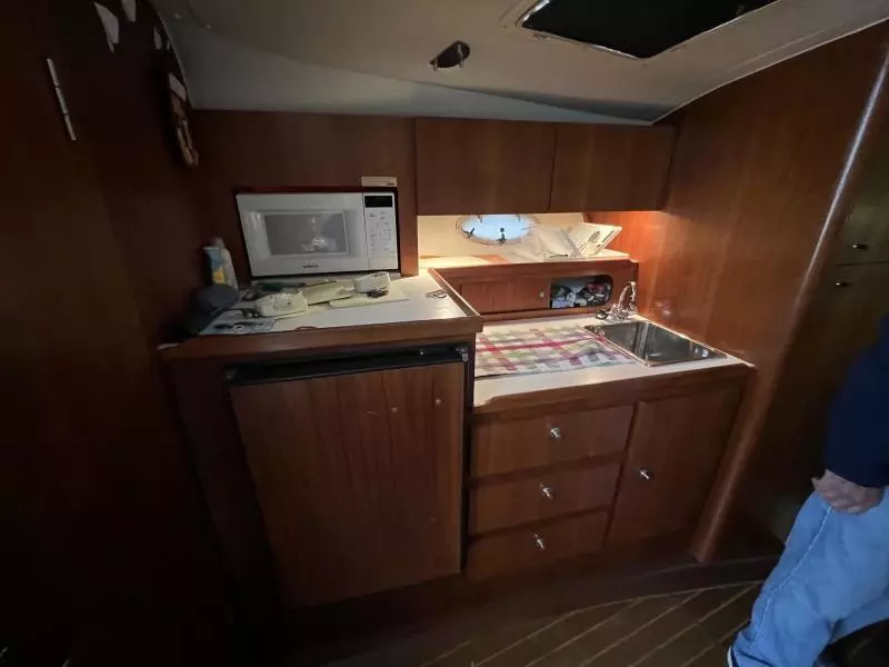 2000 Tiara Yachts 3100 Open