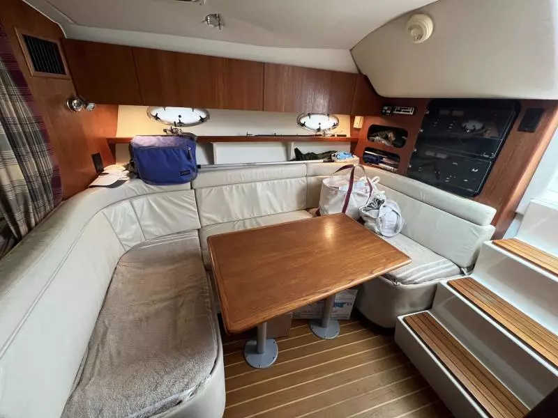 2000 Tiara Yachts 3100 Open