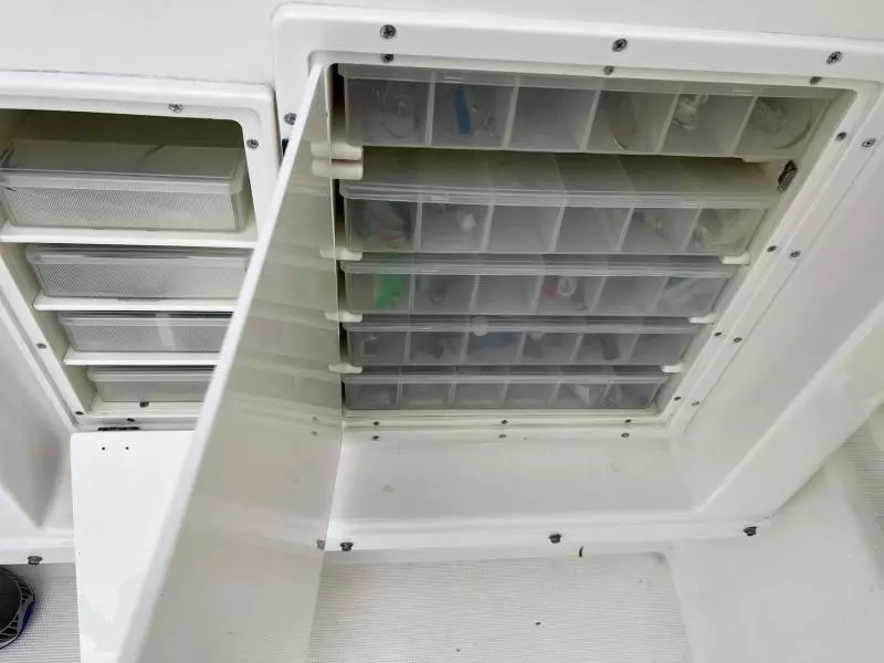 2000 Tiara Yachts 3100 Open