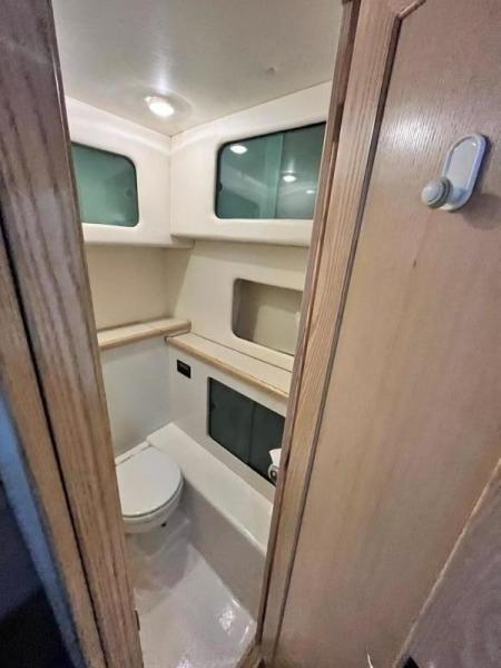 1999 Bayliner 4087