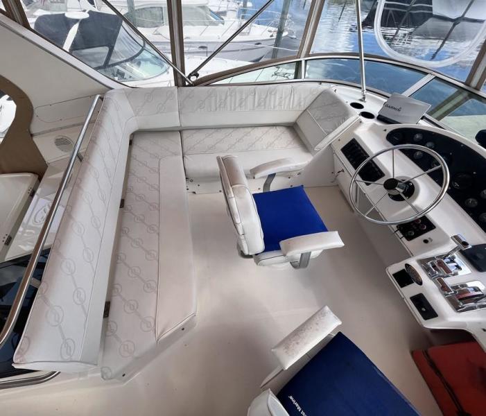 1999 Bayliner 4087