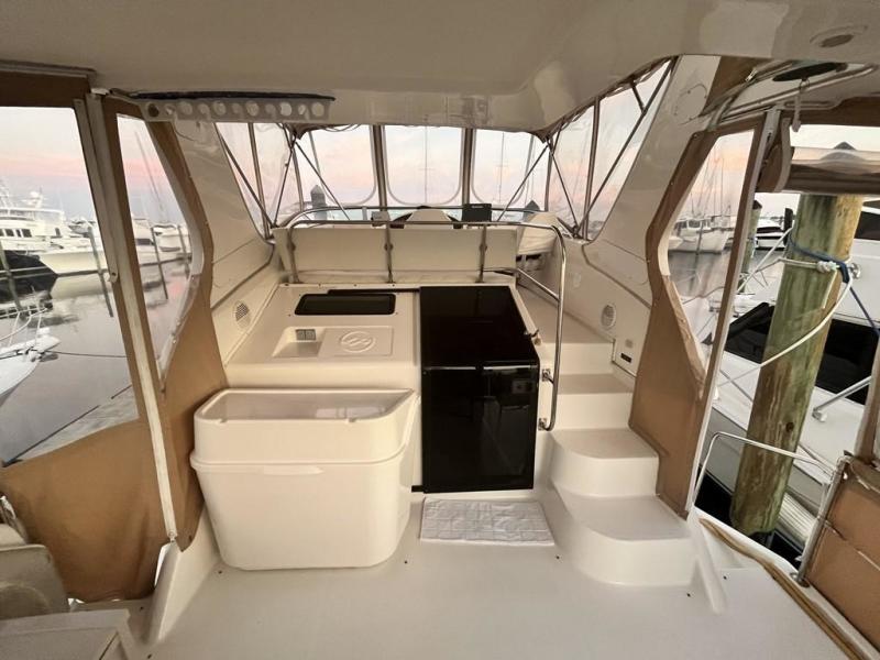 1999 Bayliner 4087