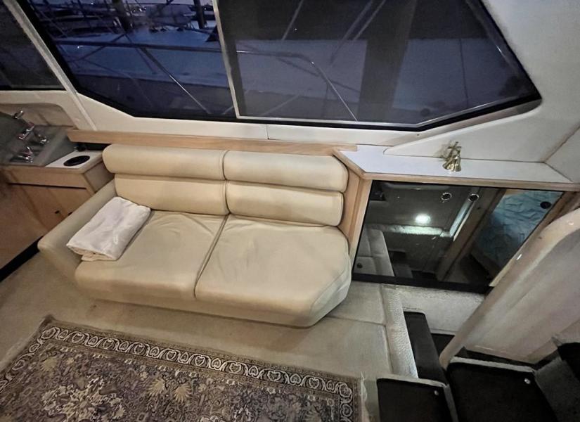 1999 Bayliner 4087