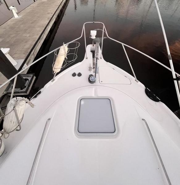 1999 Bayliner 4087