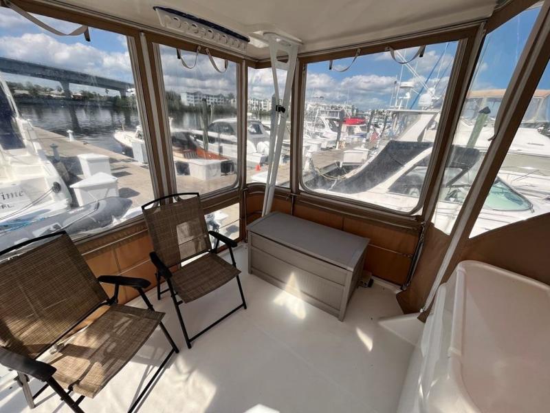 1999 Bayliner 4087
