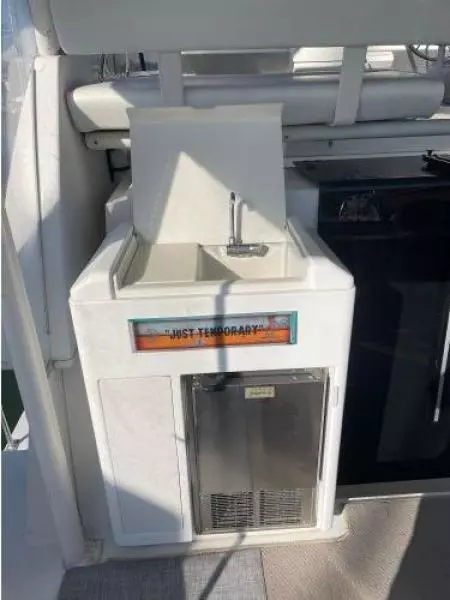 1999 Carver 356 Aft Cabin MY