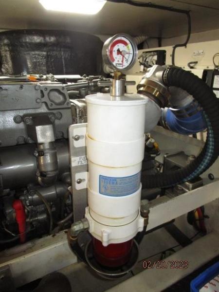 43' Mainship port Racor fuel filter