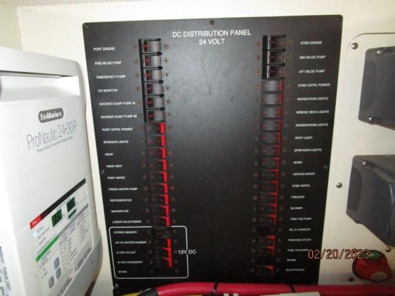 43' Mainship engine room electrical panel