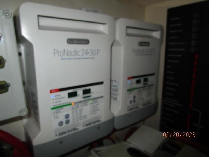 43' Mainship battery chargers
