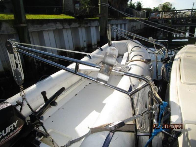43' Mainship tender2