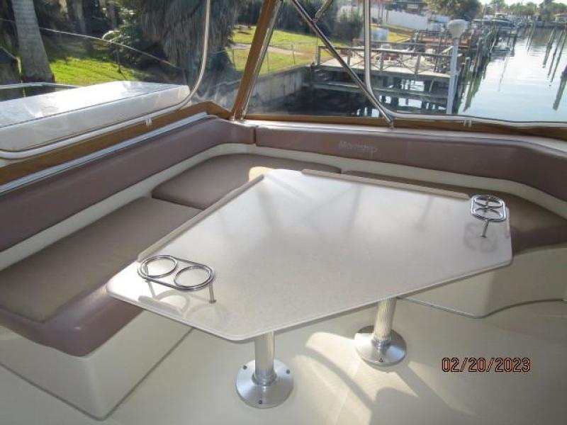 43' Mainship flybridge port seating
