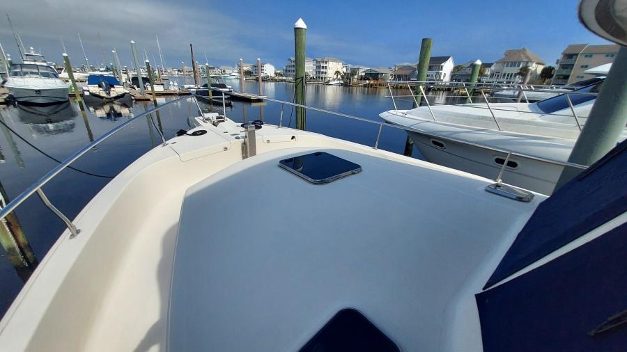 2008 Mainship 400 Expedition