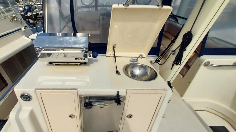 2008 Mainship 400 Expedition