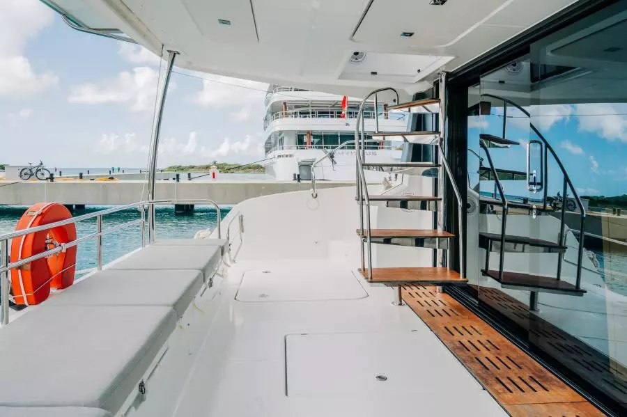 Leelou 44ft Fountaine Pajot Yacht For Sale
