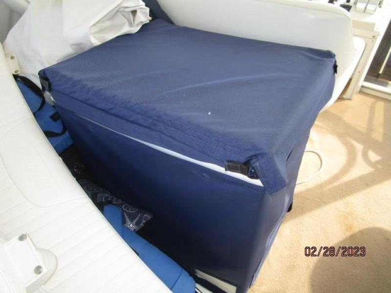 48' Navigator flybridge freezer
