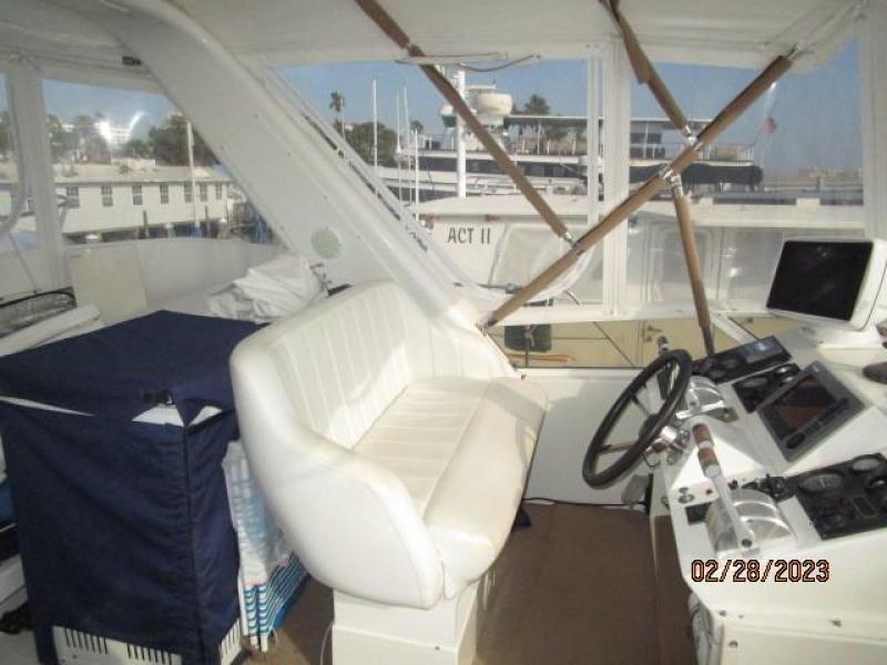 48' Navigator flybridge port