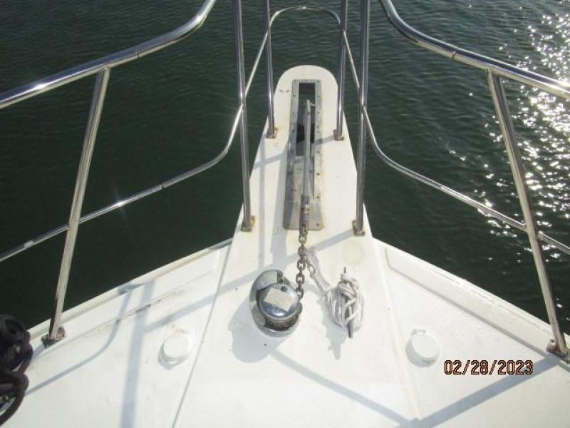 48' Navigator anchor windlass