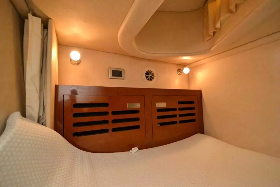 2011 Sea Ray 310 Sundancer