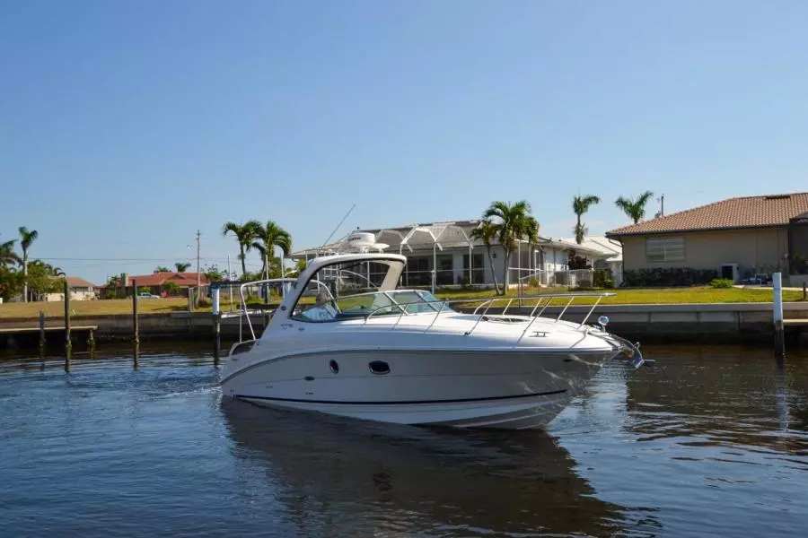 2011 Sea Ray 310 Sundancer