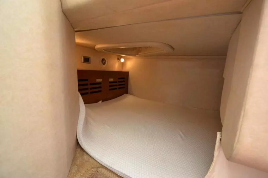 2011 Sea Ray 310 Sundancer