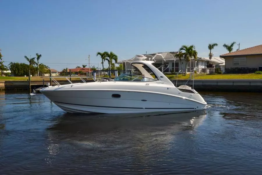 2011 Sea Ray 310 Sundancer