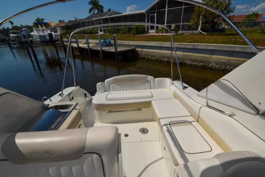 2011 Sea Ray 310 Sundancer