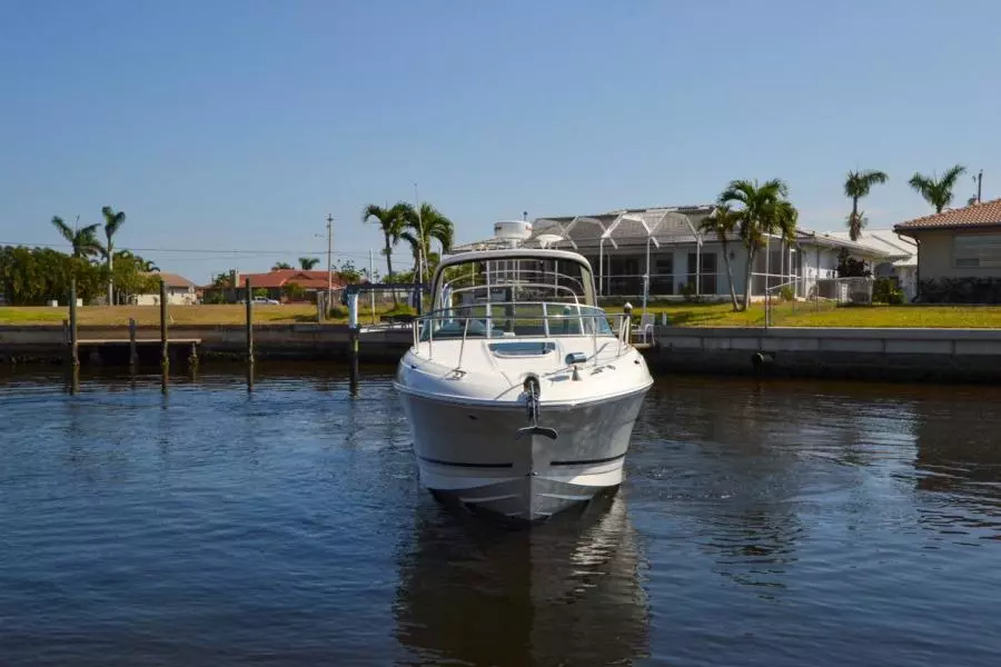 2011 Sea Ray 310 Sundancer