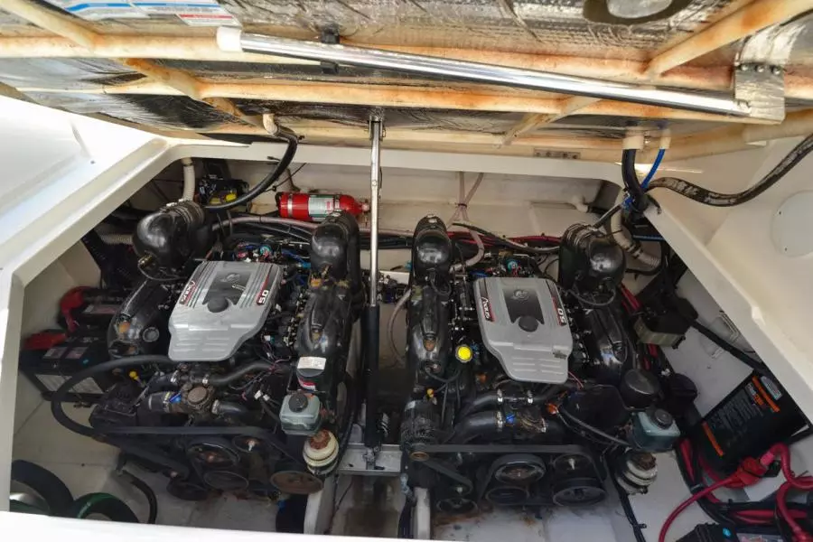 2011 Sea Ray 310 Sundancer