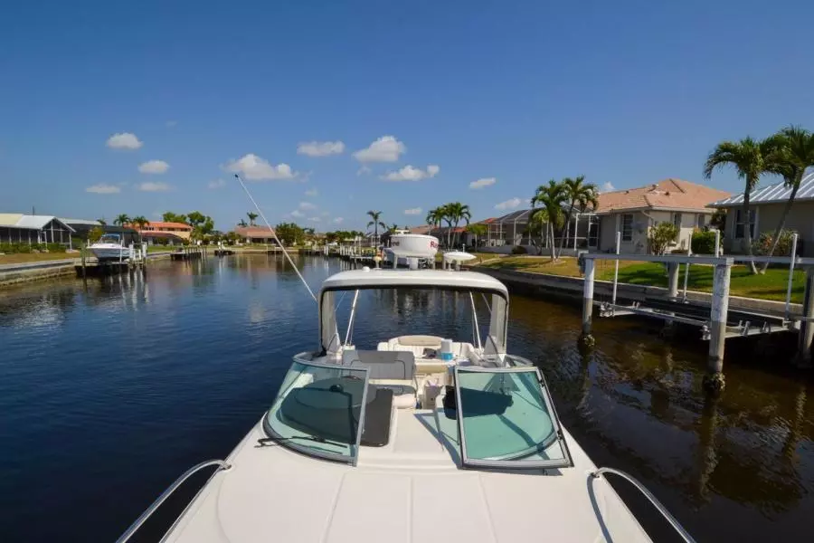 2011 Sea Ray 310 Sundancer