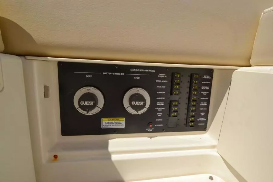 2011 Sea Ray 310 Sundancer