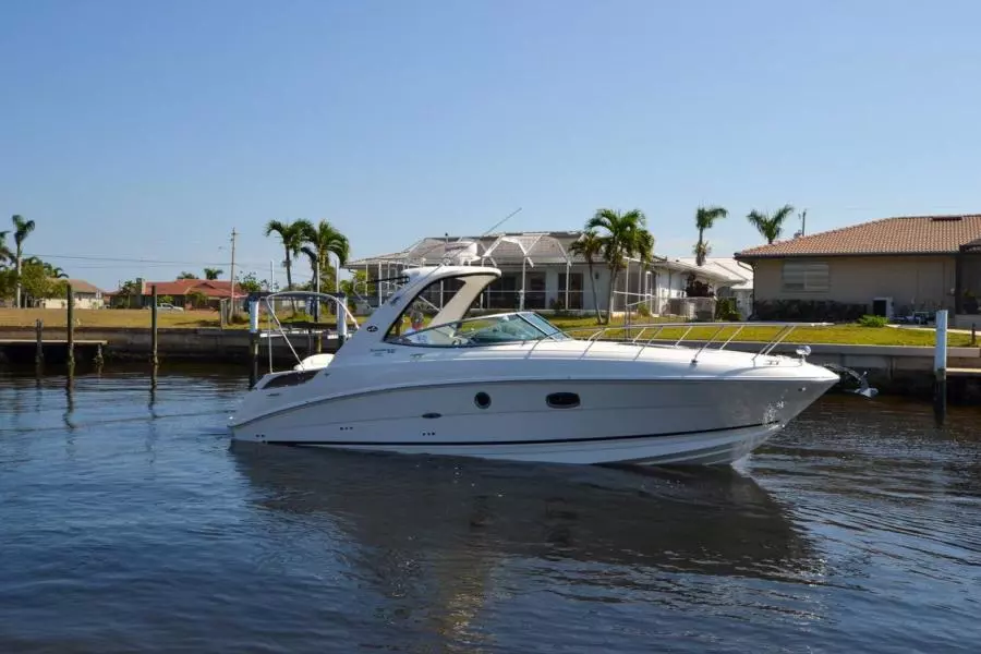 2011 Sea Ray 310 Sundancer