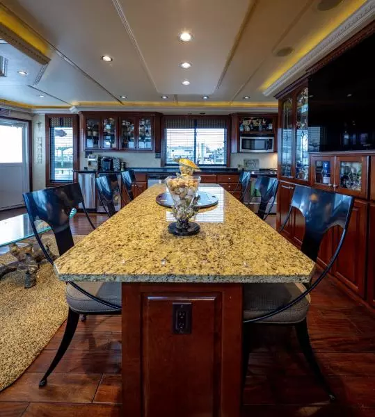 2008 Fantasy 82 Coastal Yacht