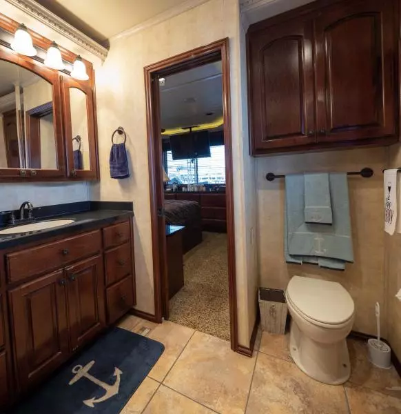 2008 Fantasy 82 Coastal Yacht