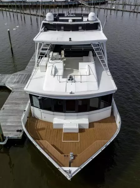 2008 Fantasy 82 Coastal Yacht