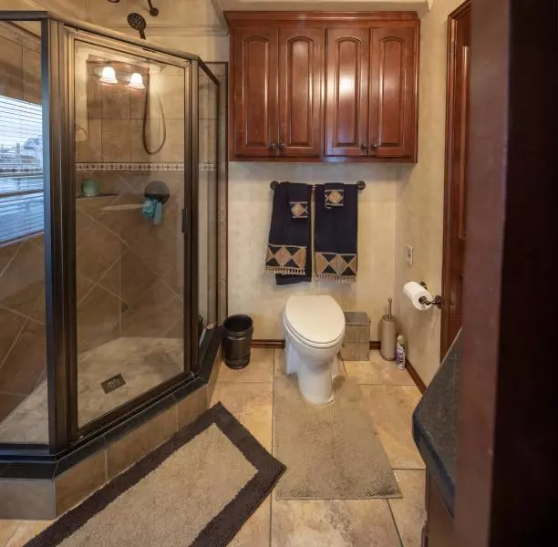 2008 Fantasy 82 Coastal Yacht