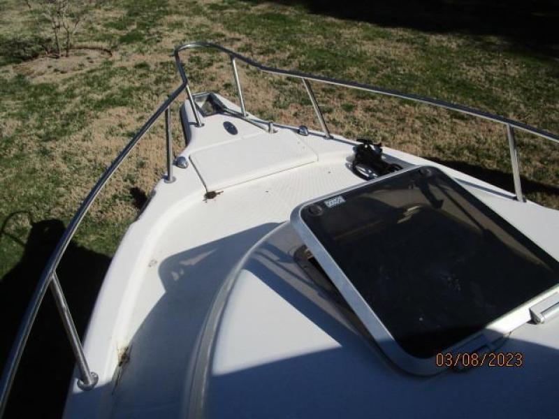 25' Triton foredeck