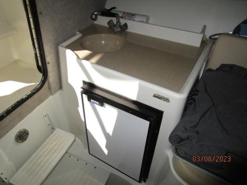25' Triton galley