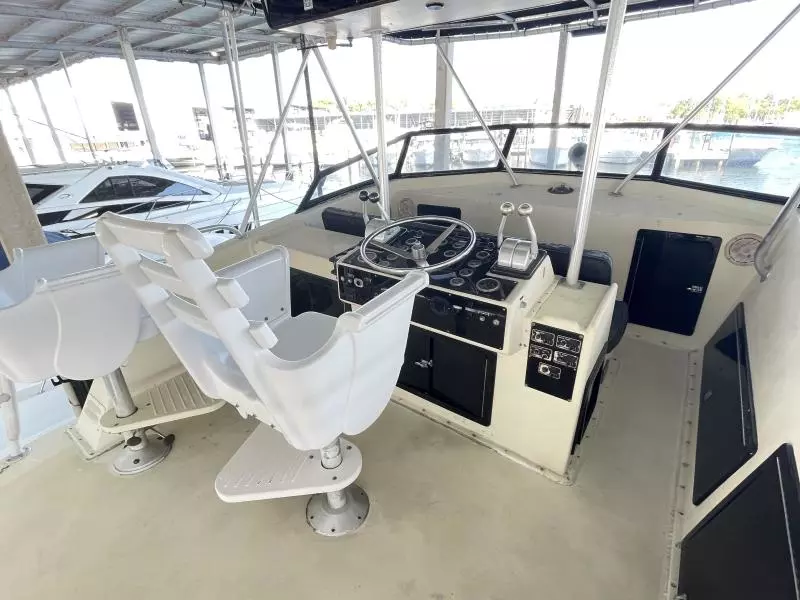 1973 Hatteras 53 Convertible