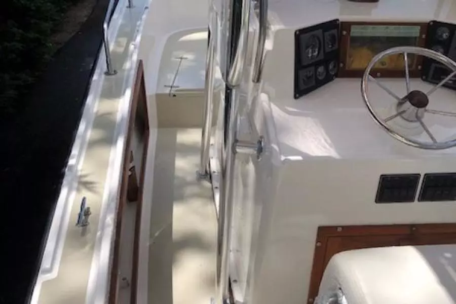23ft Mako Yacht For Sale