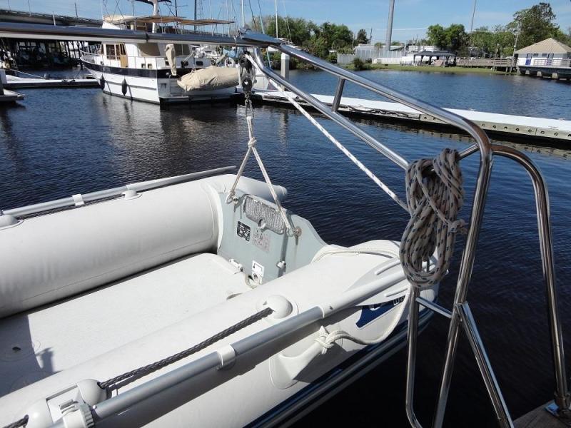 32' Eagle port tender davit